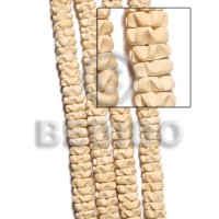 Coco flower bleached white 10mm