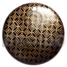 Round 40mm blacktab handpainted