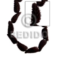 Black horn leaf 32mmx12mm