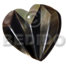 36mmx36mm laminated blacklip accordion heart